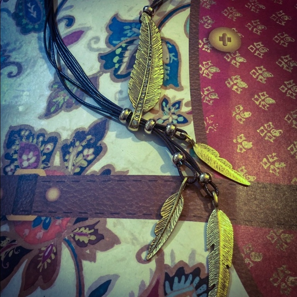 Bohemian Coffee Rope Style Gold Leaf Necklace - Picture 4 of 8